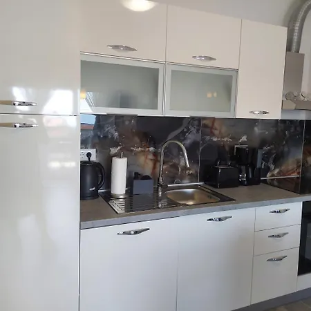 Comfort Lovely Diva 2, Ciovo, Okrug Τρογκίρ