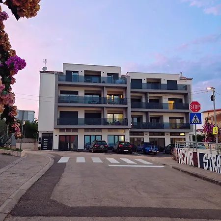 Comfort Lovely Diva 2, Ciovo, Okrug Apartment
