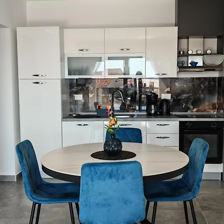 Apartment Comfort Lovely Diva 2, Ciovo, Okrug *