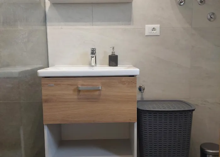 Appartement Comfort Lovely Diva 2, Ciovo, Okrug *