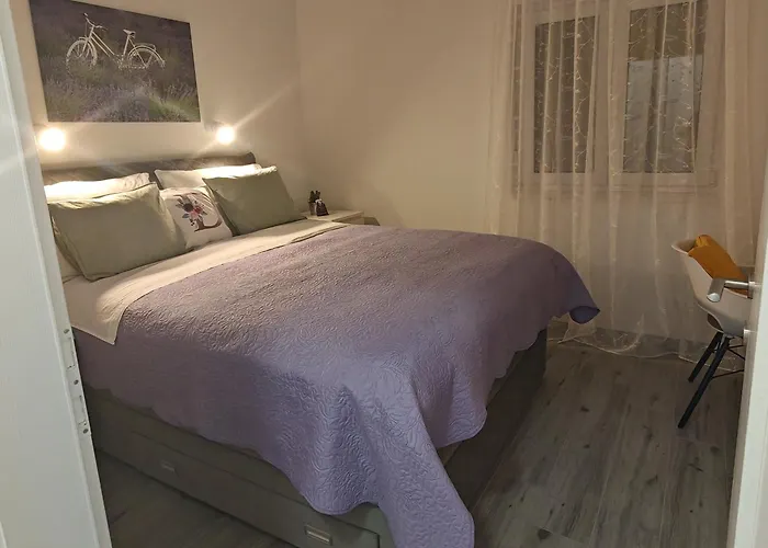 Comfort Lovely Diva 2, Ciovo, Okrug